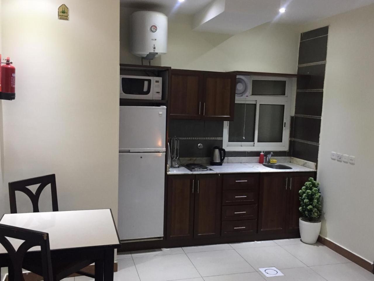 Merfal Hotel Apartments Al Taawan Рияд Екстериор снимка