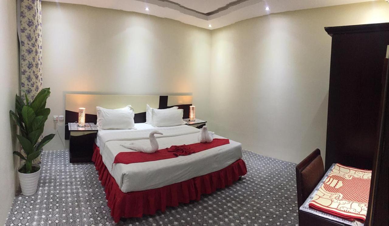 Merfal Hotel Apartments Al Taawan Рияд Екстериор снимка