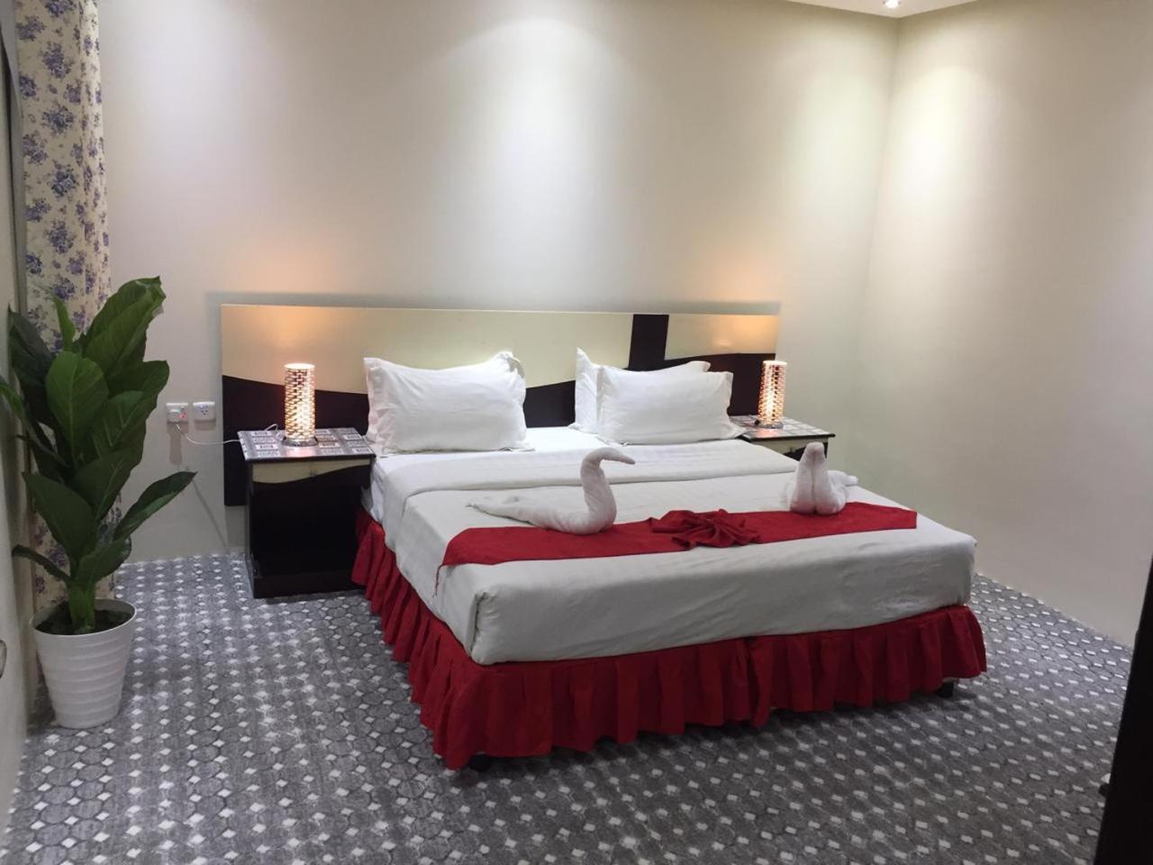 Merfal Hotel Apartments Al Taawan Рияд Екстериор снимка