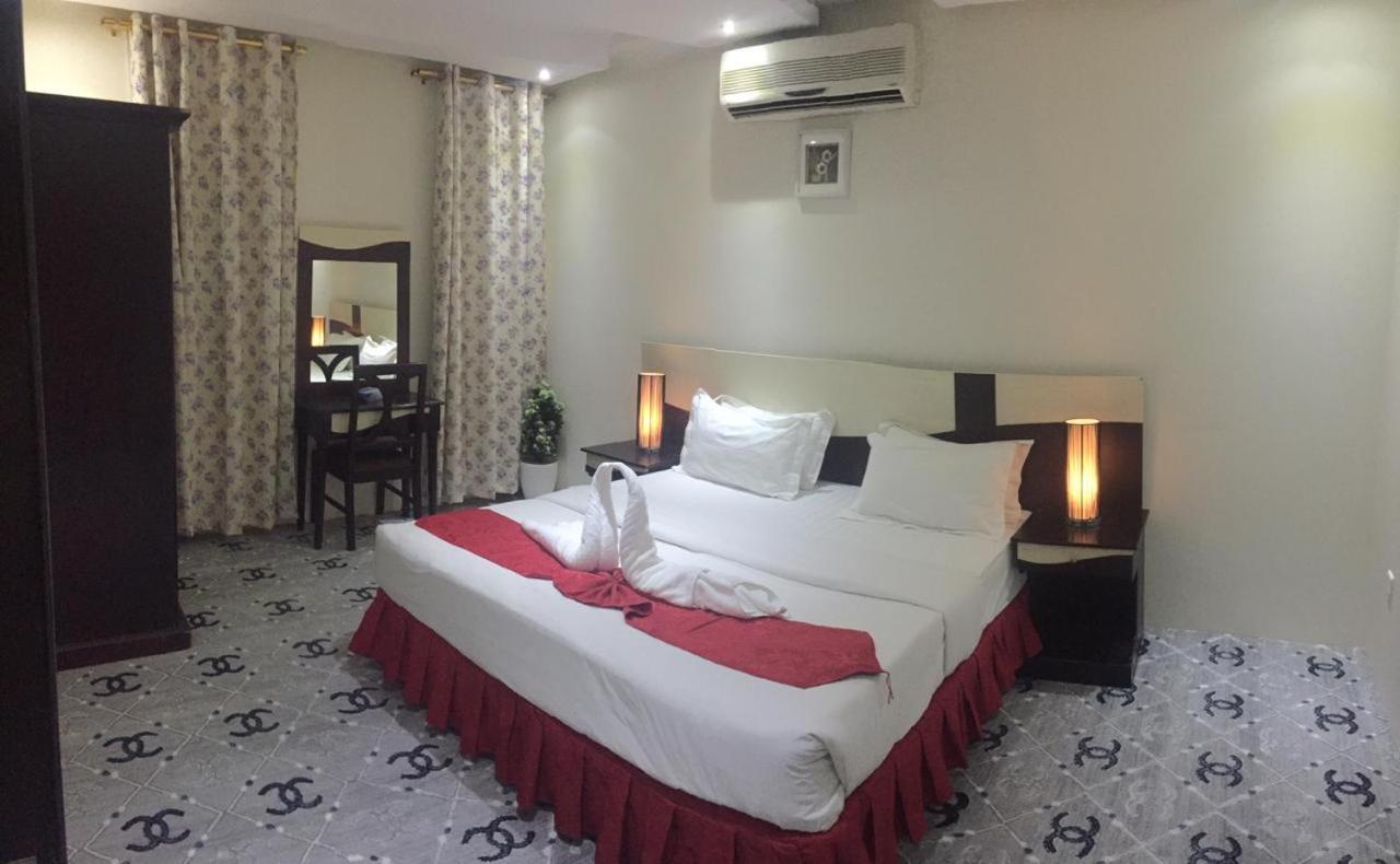 Merfal Hotel Apartments Al Taawan Рияд Екстериор снимка